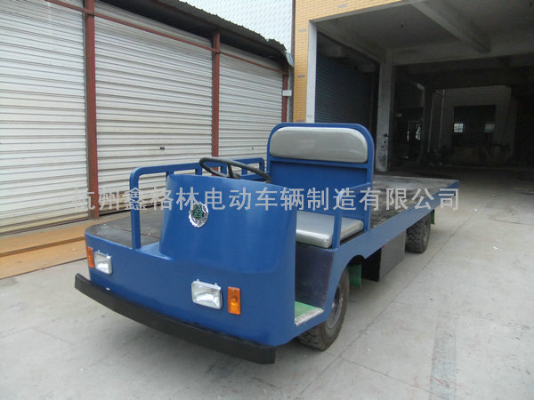 單邊敞篷式電動(dòng)搬運車(chē).jpg 單邊敞篷式電動(dòng)搬運車(chē).jpg